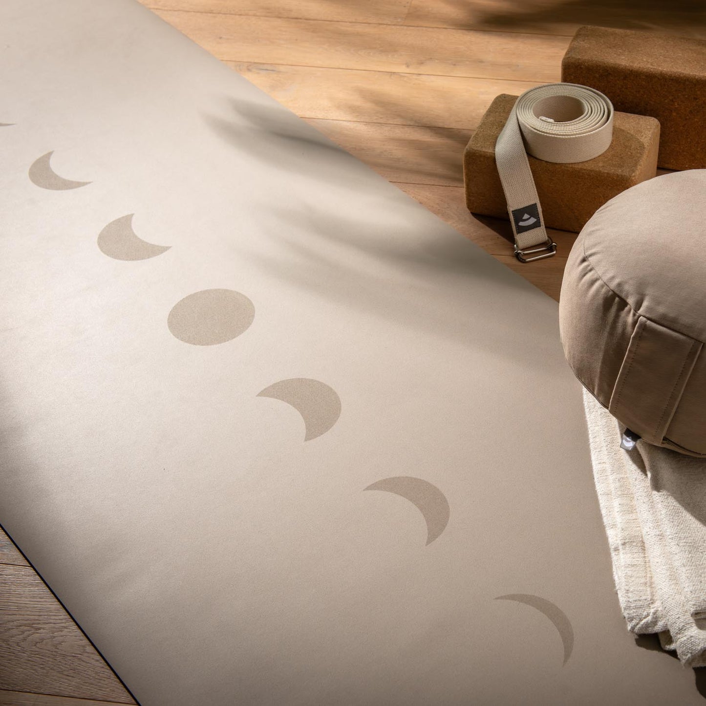 185cm Light Taupe PHOENIX Natural Rubber Yoga Mat with PU Coating - Moon Phases printed design - 4mm Thick
